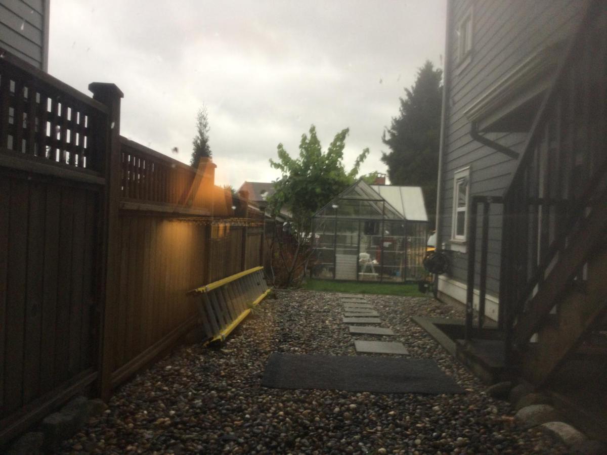 Lisa'S Home Burnaby Ngoại thất bức ảnh